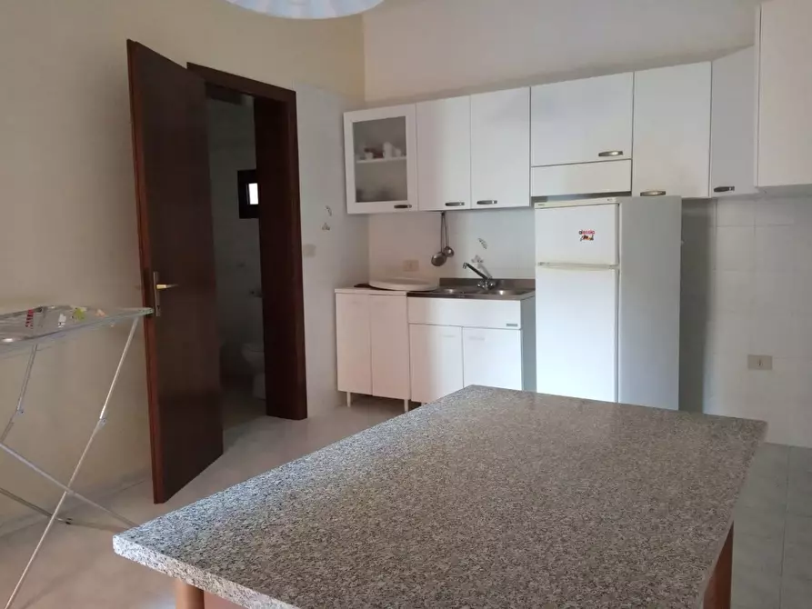 Immagine 6 di Appartamento in vendita  in Via SOTTOMARINA - VIALE VENETO, 12 a Chioggia