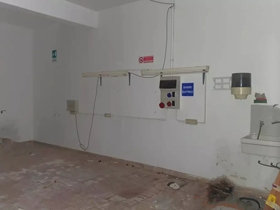 Immagine 18 di Ufficio in vendita  in Via Michele Titone, 12 a Palermo