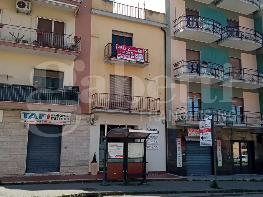 Immagine 1 di Appartamento in vendita  in Via Napoli, 118 a Benevento
