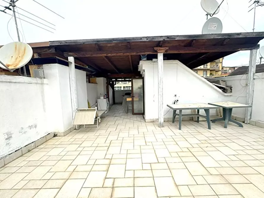 Immagine 22 di Appartamento in vendita  in Via michele guadagno a Napoli