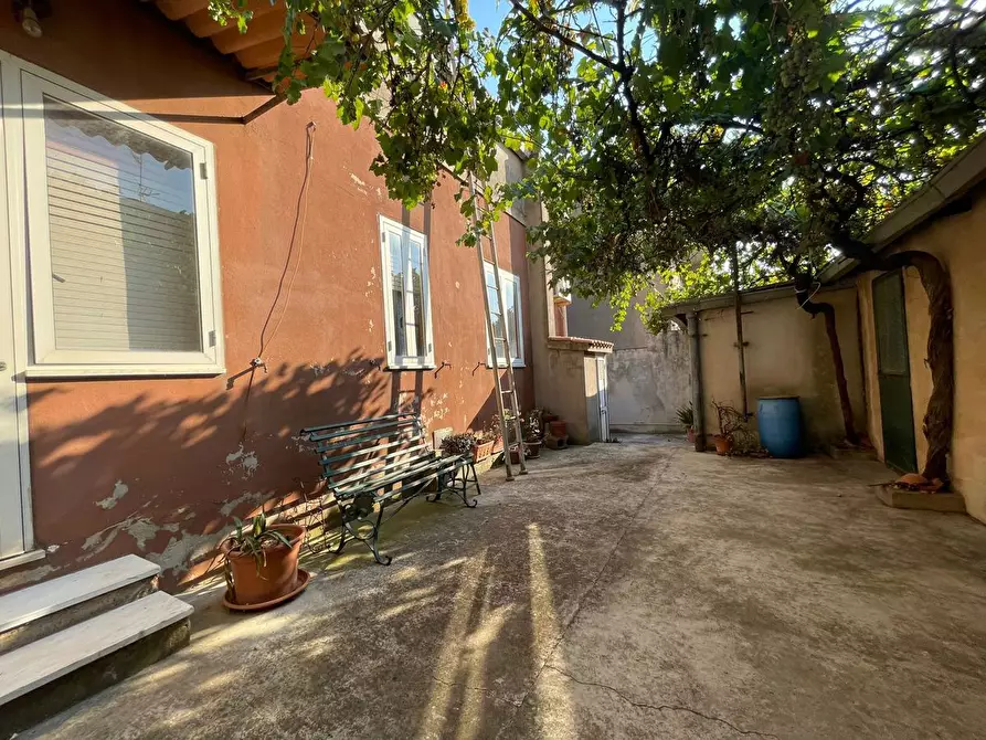 Immagine 1 di Casa indipendente in vendita  in Via Ortobene, 25 a Iglesias
