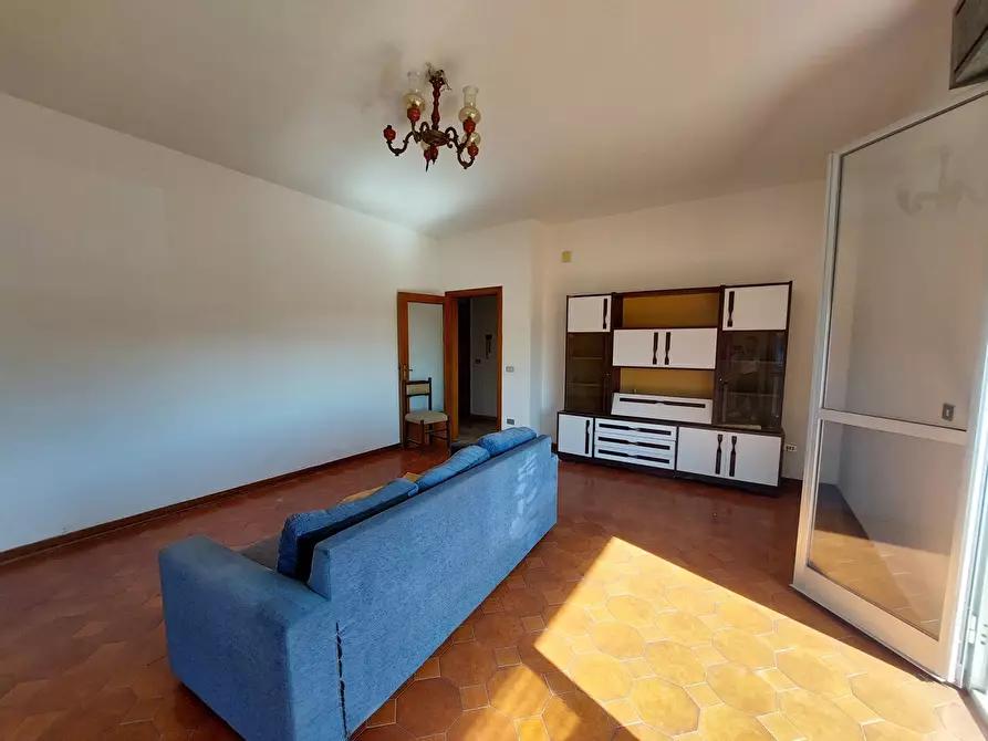 Immagine 17 di Casa bifamiliare in vendita  in Contrada San Pietro, 1 a Tortoreto