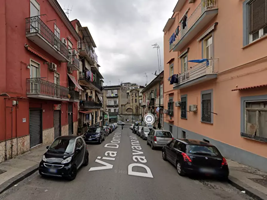 Immagine 1 di Appartamento in vendita  in Via domenico forges davanzati a Napoli