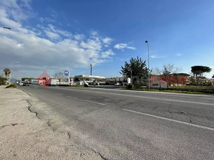 Immagine 30 di Negozio in vendita  in Via PONTINA, 105 a Terracina