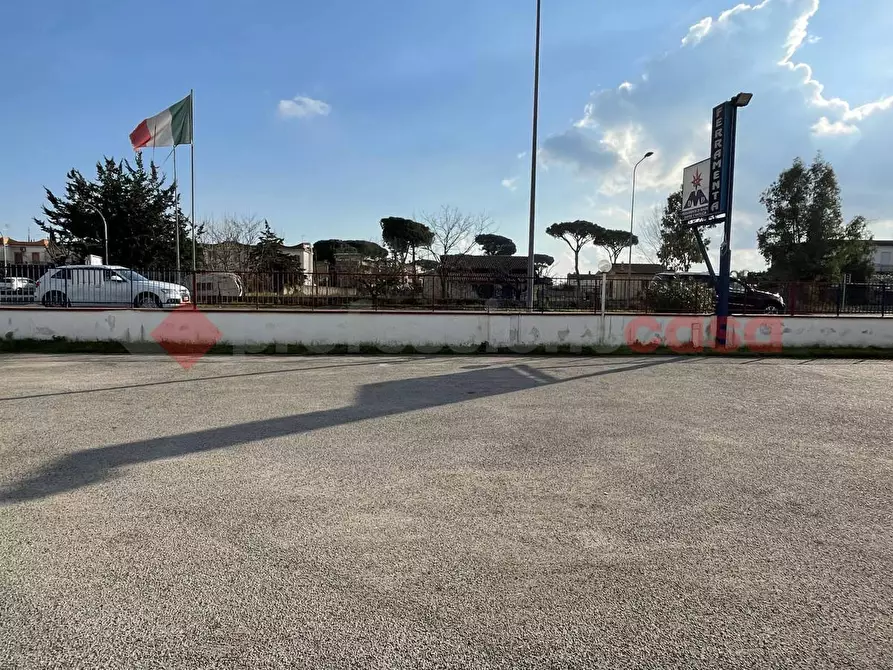 Immagine 41 di Negozio in vendita  in Via PONTINA, 105 a Terracina