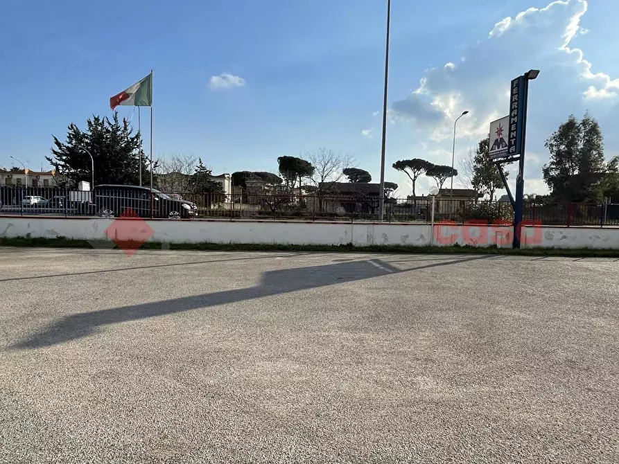 Immagine 32 di Negozio in vendita  in Via PONTINA, 105 a Terracina