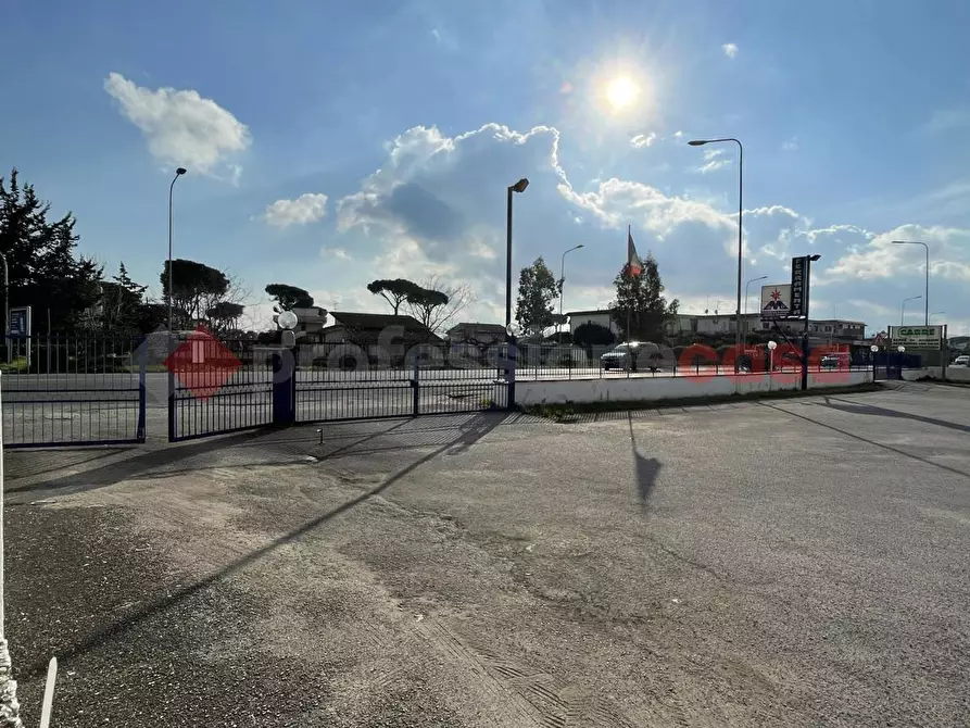 Immagine 5 di Negozio in vendita  in Via PONTINA, 105 a Terracina