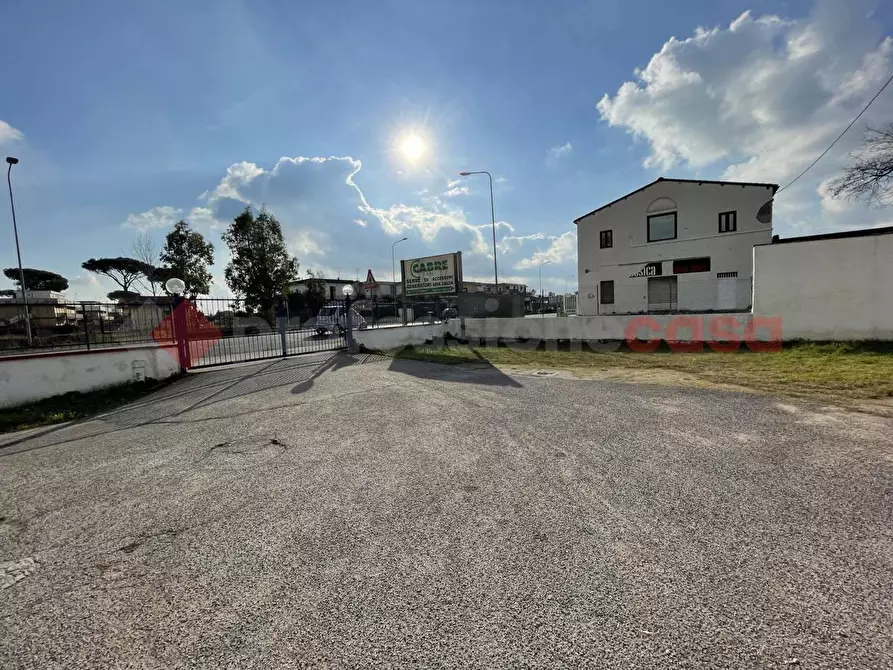 Immagine 20 di Negozio in vendita  in Via PONTINA, 105 a Terracina