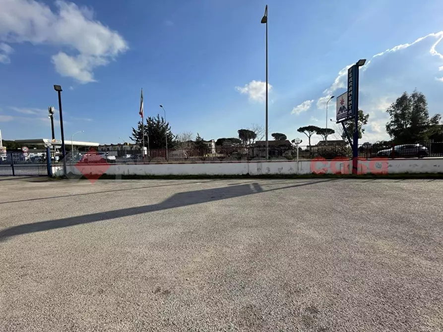 Immagine 17 di Negozio in vendita  in Via PONTINA, 105 a Terracina