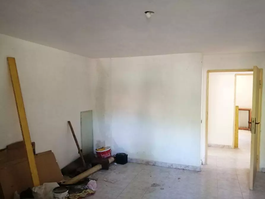 Immagine 21 di Villa in vendita  in Via Bassiano, 244 a Sezze