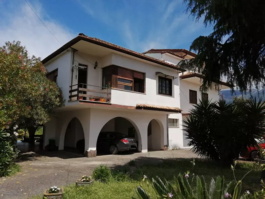 Immagine 5 di Palazzo in vendita  in Via Santi Sebastiano e Rocco, 5 a Sezze