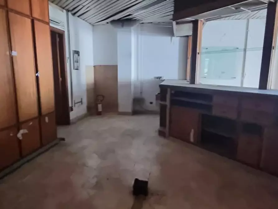 Immagine 7 di Negozio in vendita  in Via Roma, 88 a Cerami