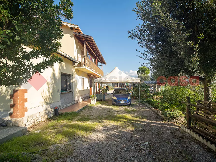 Immagine 2 di Casa indipendente in vendita  in Via PONTE MAGGIORE, 1 a Terracina