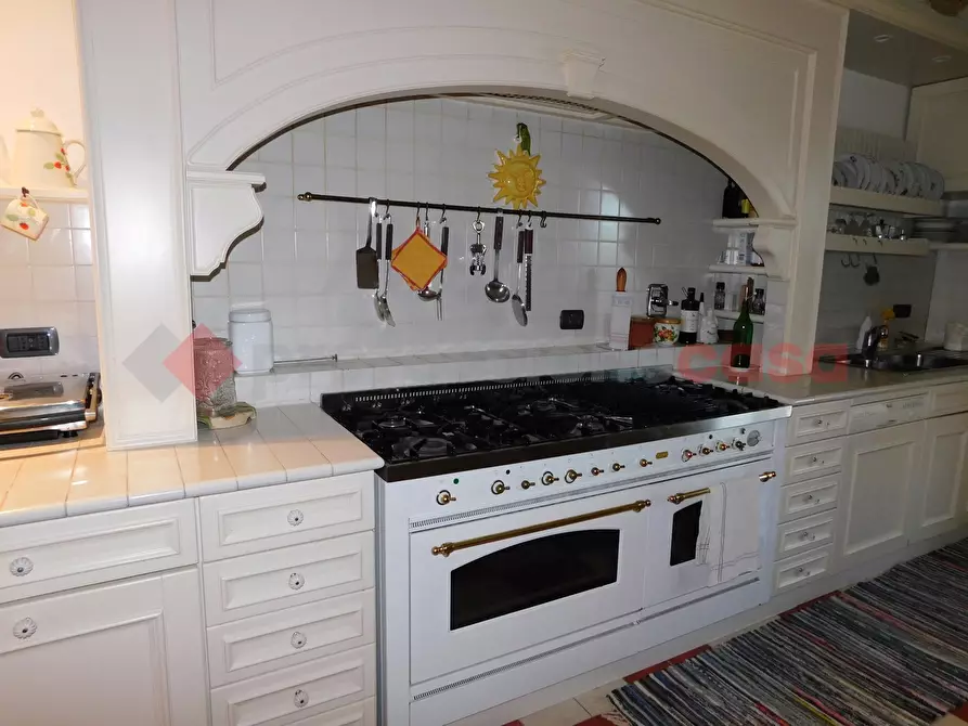 Immagine 11 di Villa in vendita  in Via Arciprete RodanÃ² Toscano, 14 a Polistena