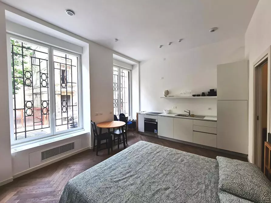 Immagine 1 di Appartamento in affitto  in Via Rodolfo Farneti, 8 a Milano