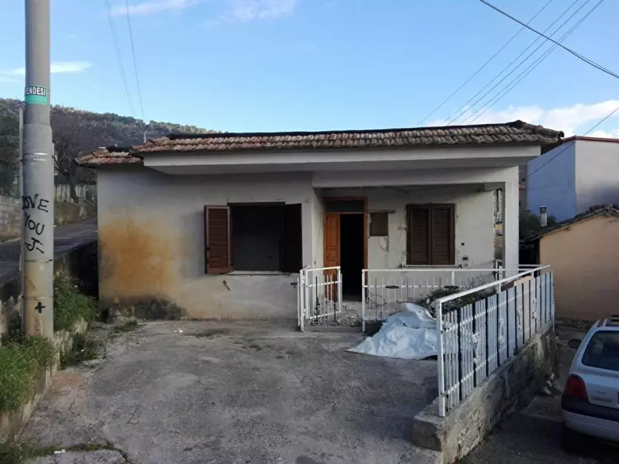 Immagine 1 di Casa indipendente in vendita  in Via Casali I tratto, 70 a Sezze