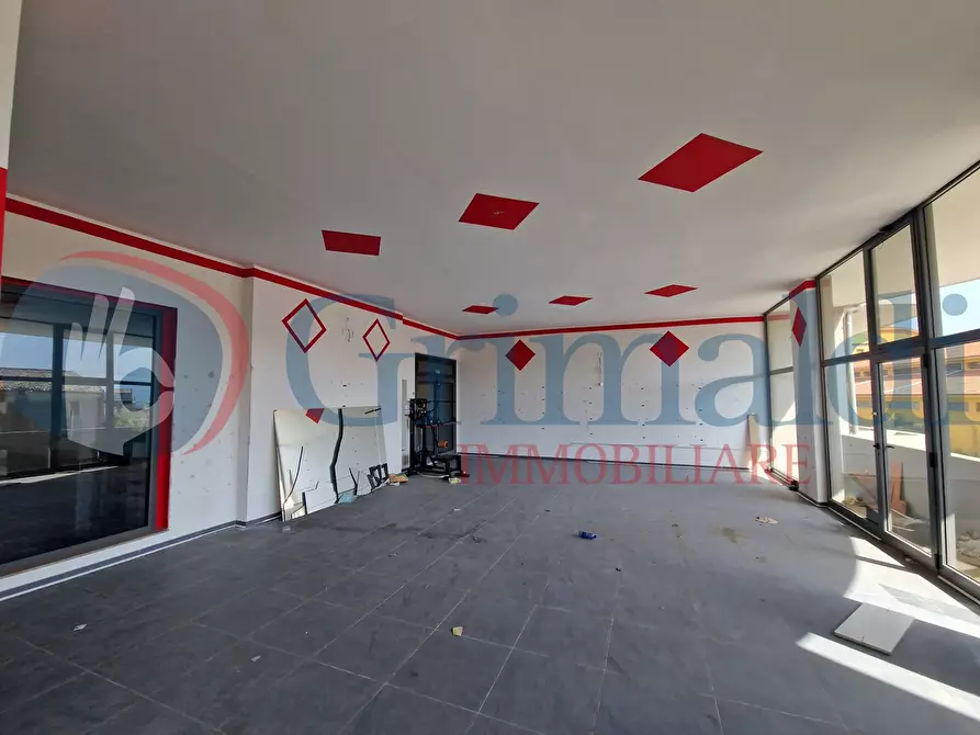 Immagine 8 di Negozio in vendita  in Via Adolfo Celi, 185 a Messina