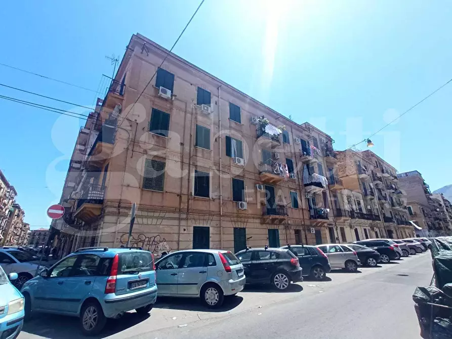 Immagine 1 di Appartamento in vendita  in Via Filippo Corazza a Palermo