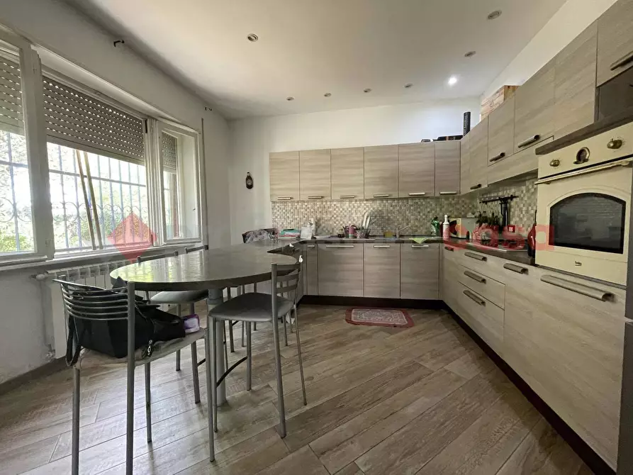 Immagine 10 di Villa in vendita  in Via PONTINA, 148 a Terracina