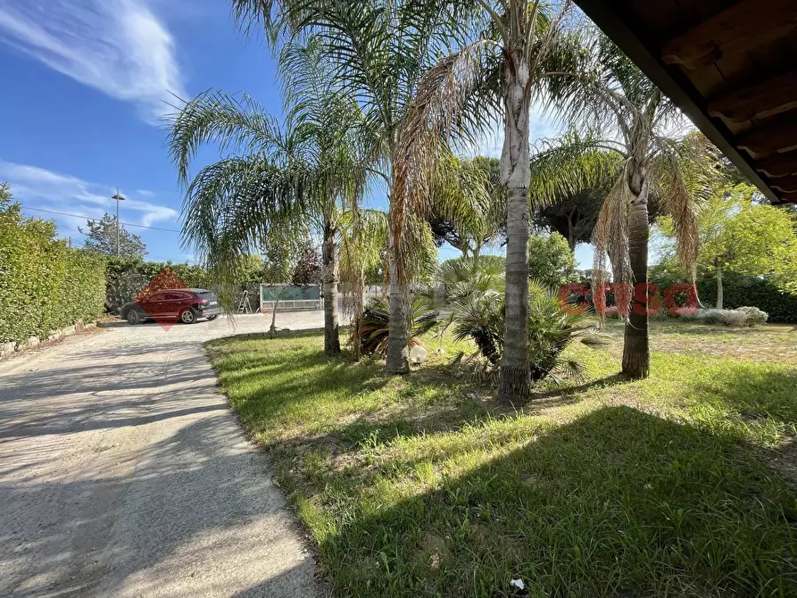 Immagine 40 di Villa in vendita  in Via PONTINA, 148 a Terracina