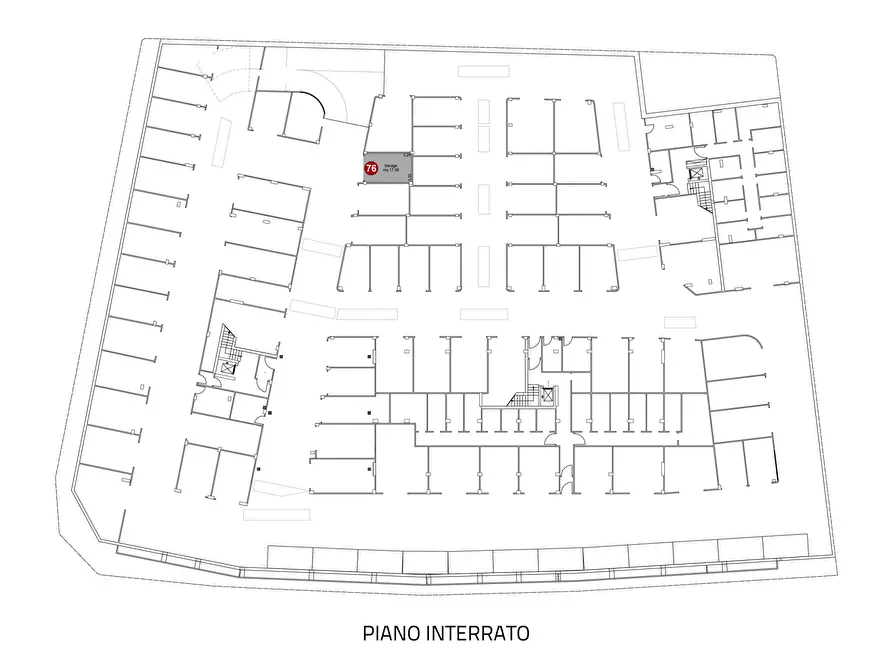 Immagine 2 di Box auto in vendita  in Via Romagna a Gabicce Mare