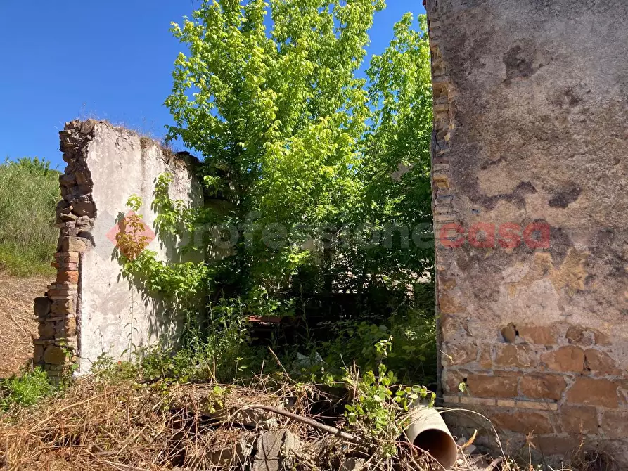 Immagine 10 di Rustico / casale in vendita  in Vicolo papa leone, snc a Roma