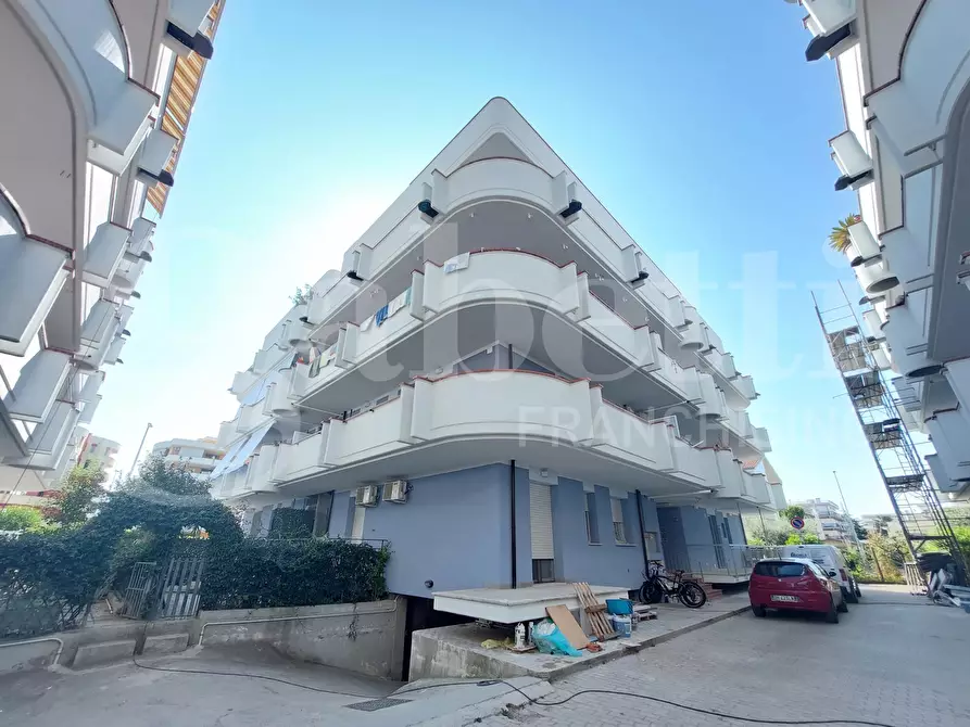 Immagine 25 di Appartamento in vendita  in Via Merano, 13 a Alba Adriatica