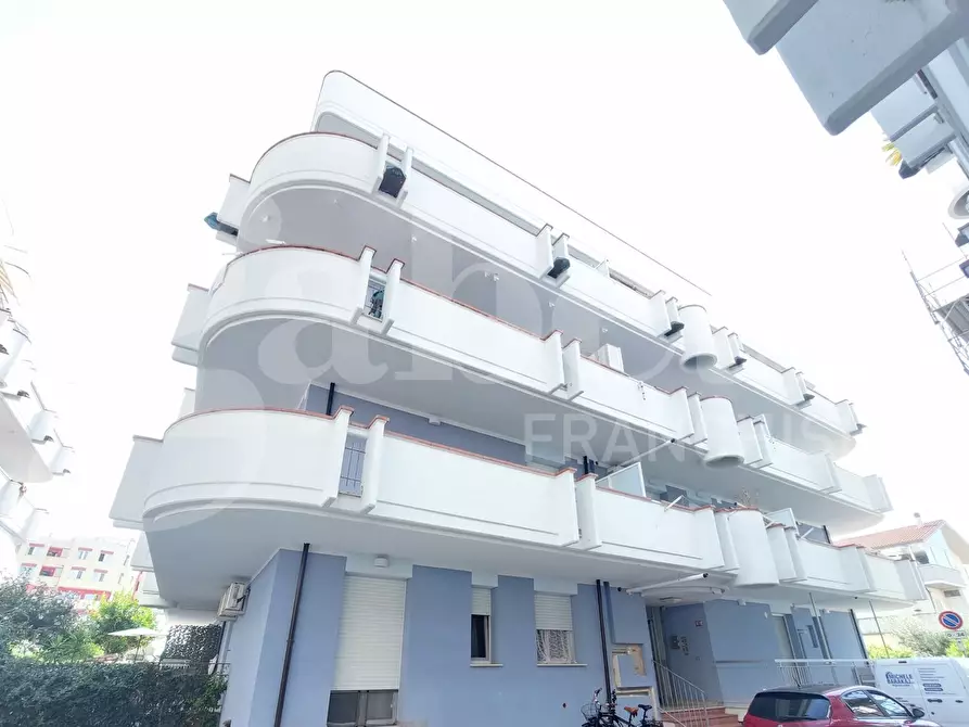 Immagine 1 di Appartamento in vendita  in Via Merano, 13 a Alba Adriatica