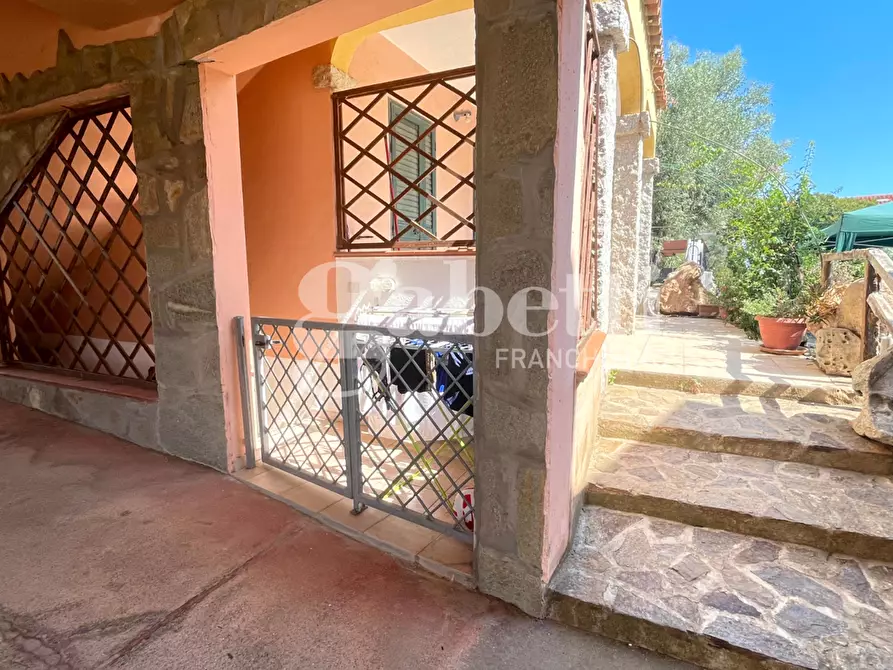 Immagine 2 di Appartamento in vendita  in Via Lago Omodeo, snc a Budoni