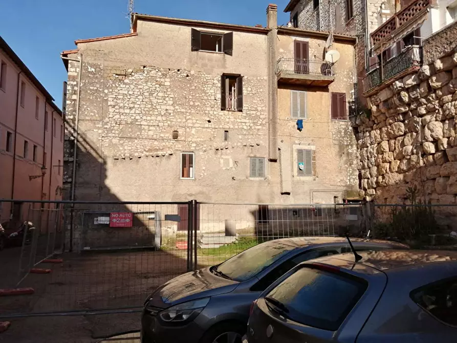 Immagine 1 di Appartamento in vendita  in Via Cavour, 33 a Sezze