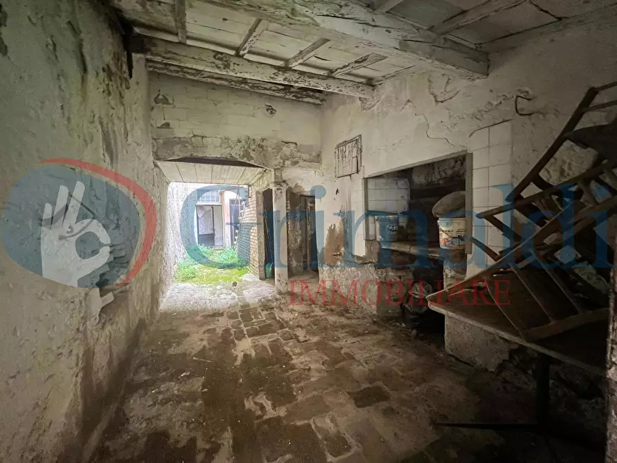 Immagine 22 di Palazzo in vendita  in Piazza FrÃ  Giovanni da Pian di Carpine a Magione