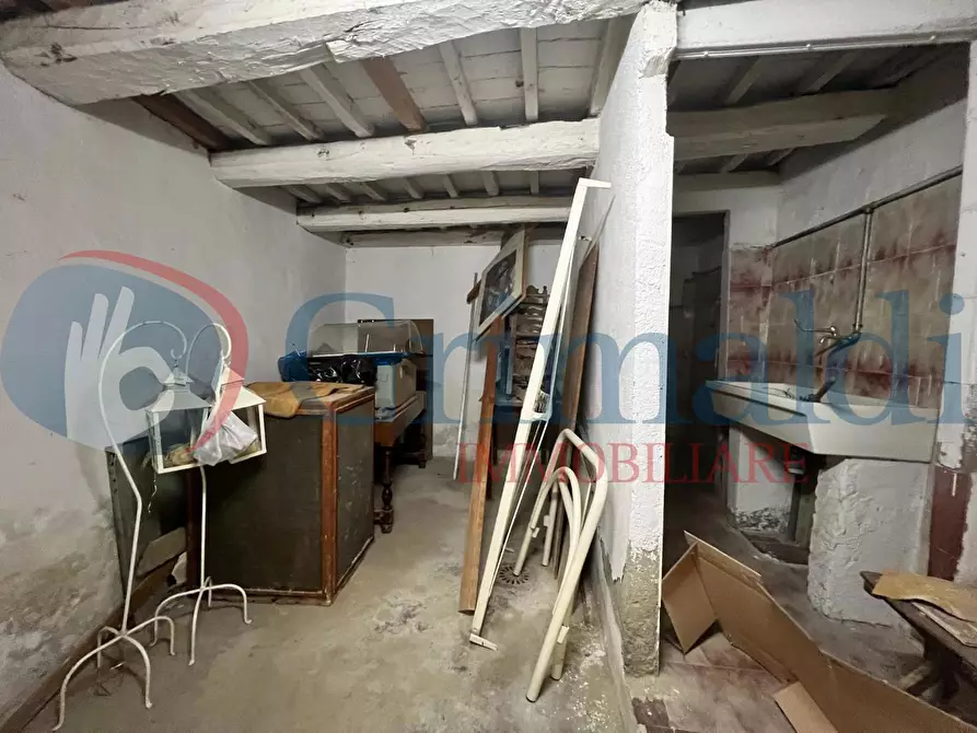 Immagine 21 di Palazzo in vendita  in Piazza FrÃ  Giovanni da Pian di Carpine a Magione