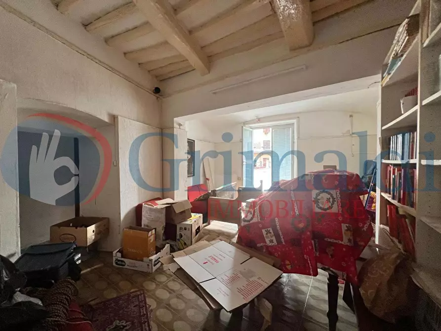Immagine 19 di Palazzo in vendita  in Piazza FrÃ  Giovanni da Pian di Carpine a Magione