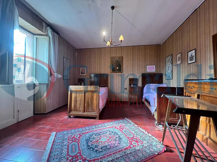 Immagine 12 di Palazzo in vendita  in Piazza FrÃ  Giovanni da Pian di Carpine a Magione