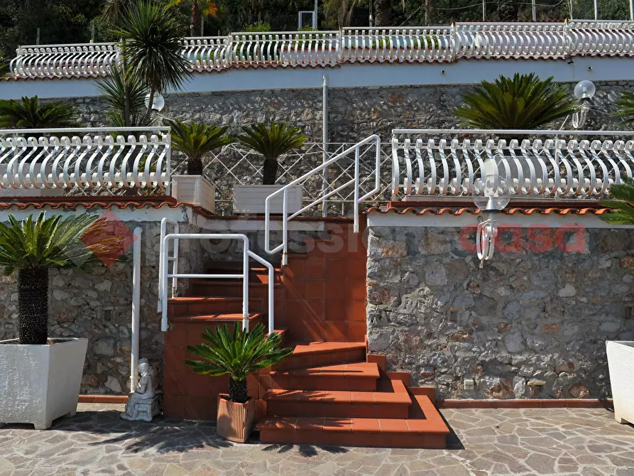 Immagine 7 di Villa in vendita  in Via TORRE GREGORIANA, 5 a Terracina