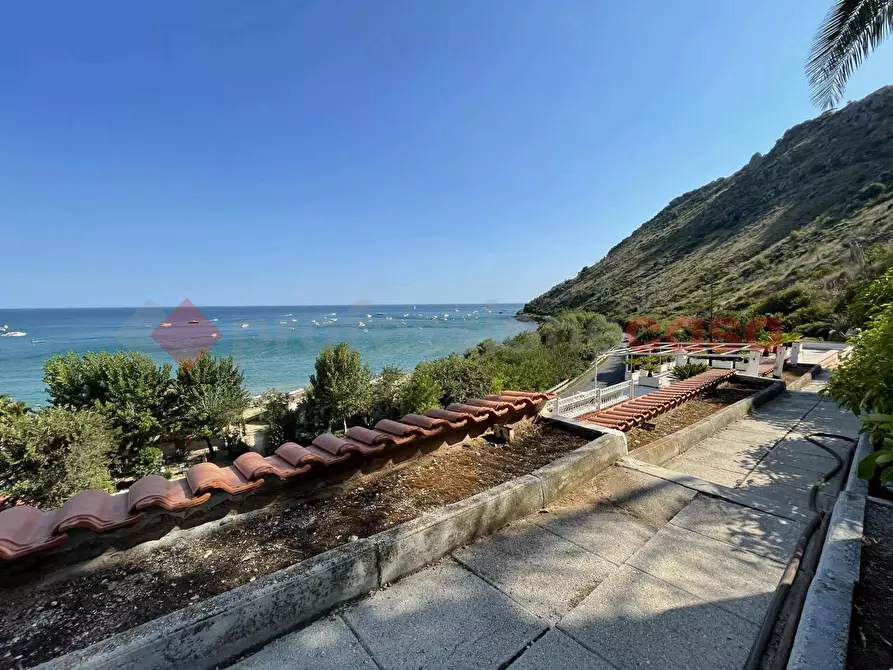 Immagine 14 di Villa in vendita  in Via TORRE GREGORIANA, 5 a Terracina