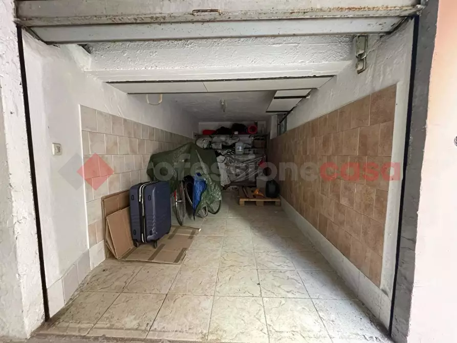 Immagine 37 di Appartamento in vendita  in Via GOBETTI, 15 a Terracina