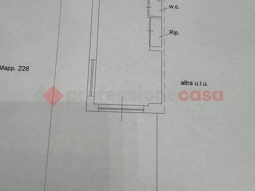 Immagine 19 di Negozio in vendita  in Via DEL PIEGARELLO, 74 a Terracina