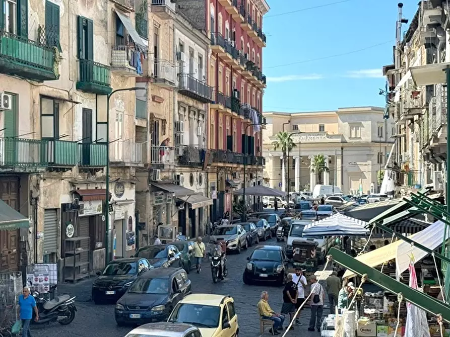 Immagine 1 di Appartamento in affitto  in Via del cassano a Napoli