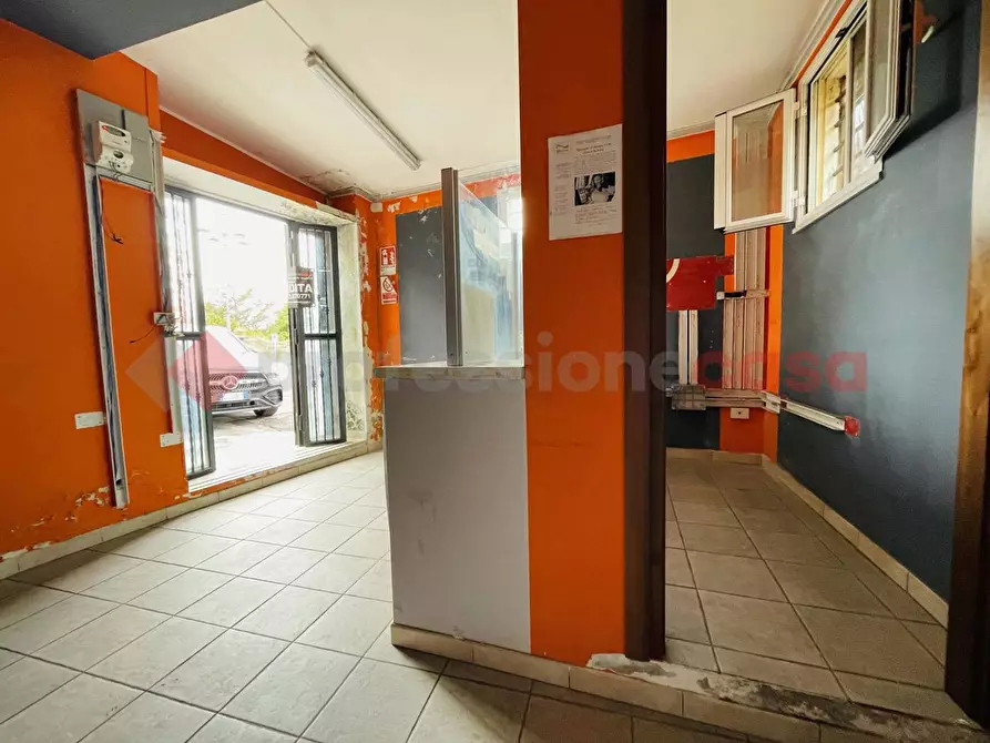 Immagine 4 di Negozio in vendita  in Piazza QUATTRO LAMPIONI, 10 a Terracina