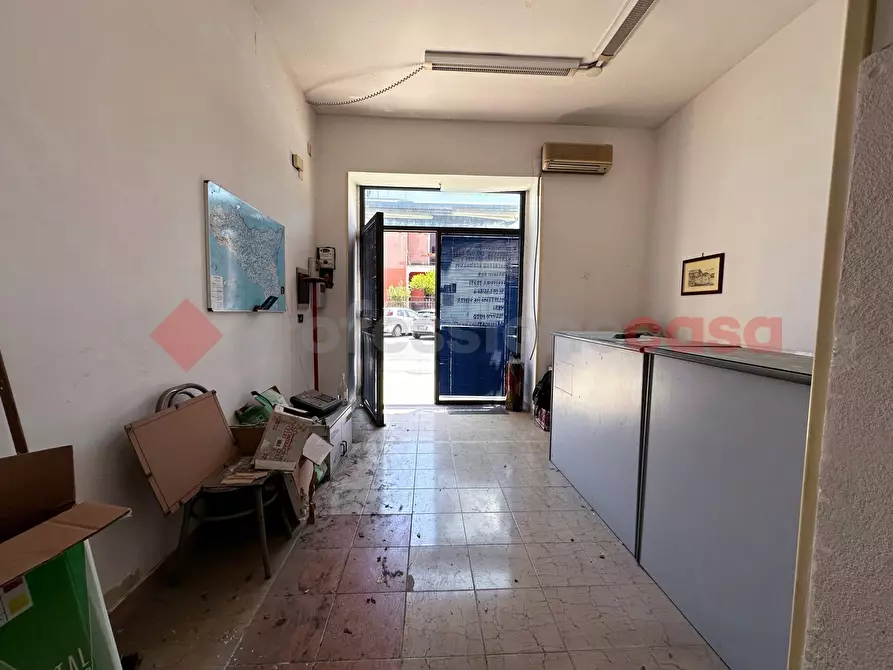 Immagine 11 di Negozio in vendita  in Via Alessandro rizza, 35 a Siracusa