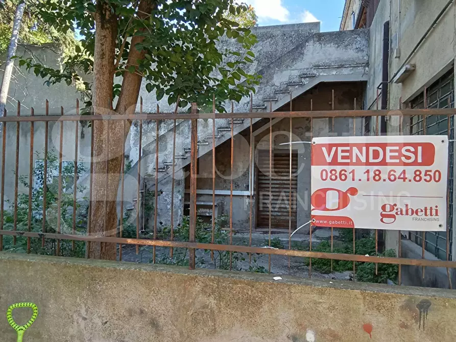 trivano in vendita a Giulianova