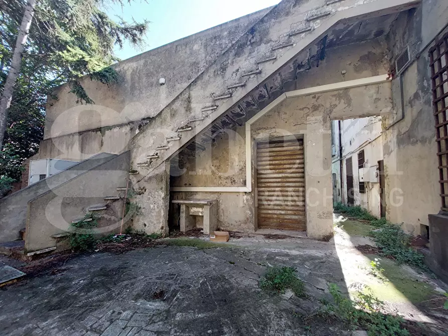 Immagine 4 di Magazzino in vendita  in Via Galileo Galilei, 56 a Giulianova