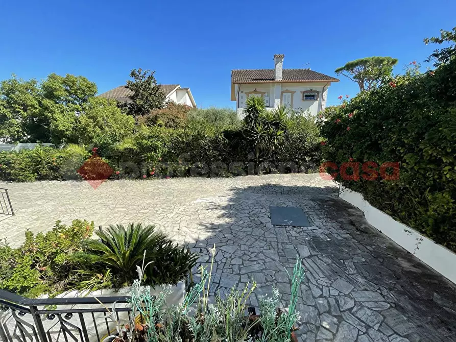 Immagine 25 di Appartamento in vendita  in Via TRESILENE, 15 a San Felice Circeo