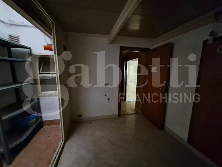 Immagine 3 di Appartamento in vendita  in Corso Tukory a Palermo