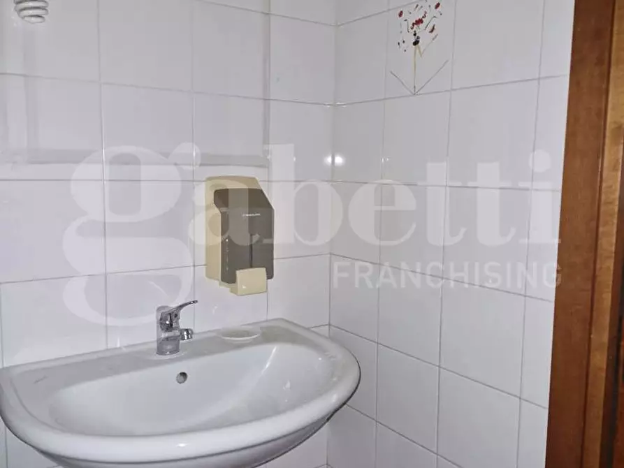 Immagine 16 di Appartamento in vendita  in Corso Tukory a Palermo