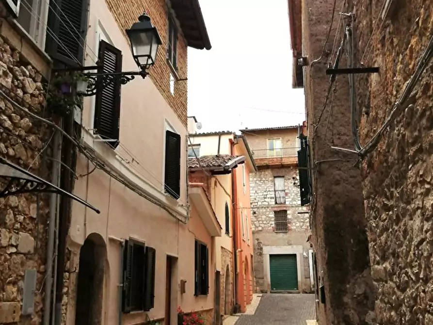 Immagine 5 di Appartamento in vendita  in Vicolo dell' Arpia, 18 a Sezze