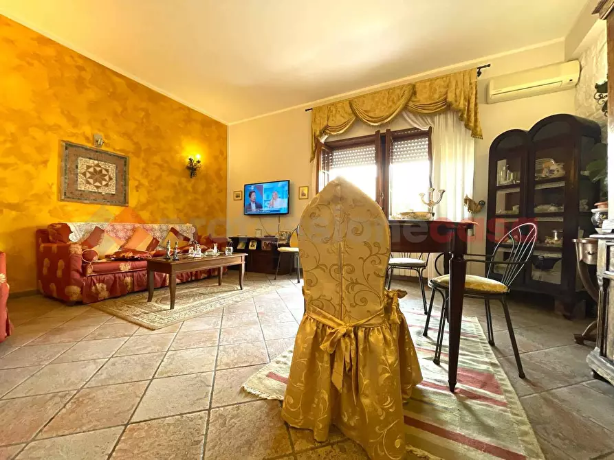 Immagine 4 di Appartamento in vendita  in Via PONTE ROSSO, 23 a Terracina