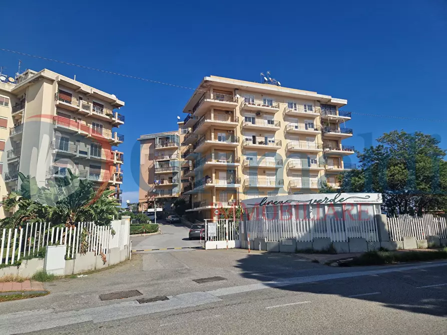 Immagine 1 di Appartamento in vendita  in Via Panoramica dello Stretto, 1416 a Messina