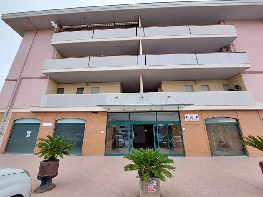 Immagine 2 di Magazzino in vendita  in Via Nazionale, 0 a Tortoreto